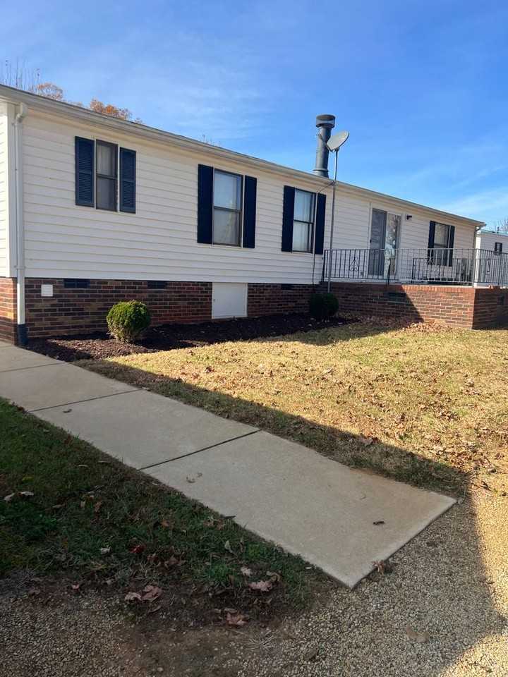 511 Yost Rd - Photo 2 of 16