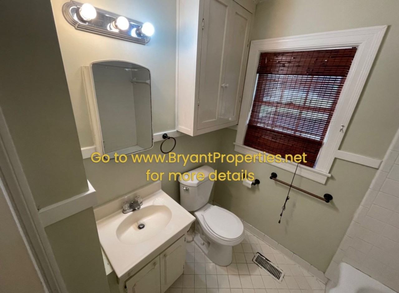 1511 Mcgavock Pike - Photo 7 of 11