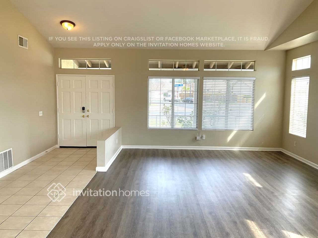 24419 Chaps Cir - Photo 2 of 17