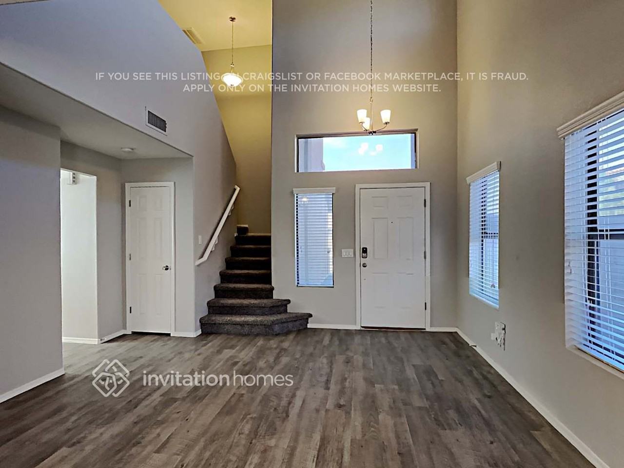 2433 N 114th Ave - Photo 4 of 20