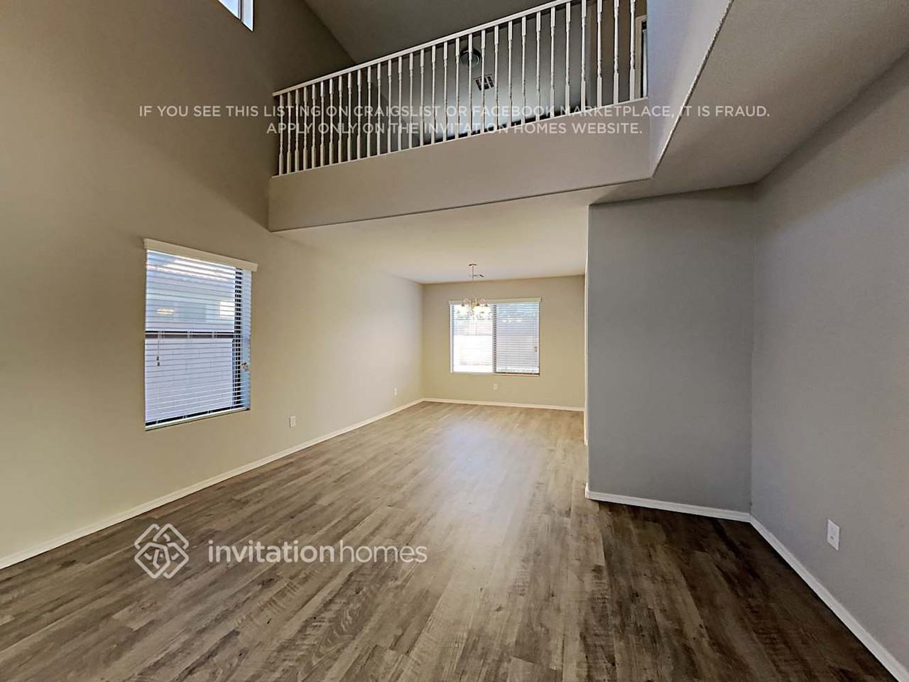 2433 N 114th Ave - Photo 5 of 20