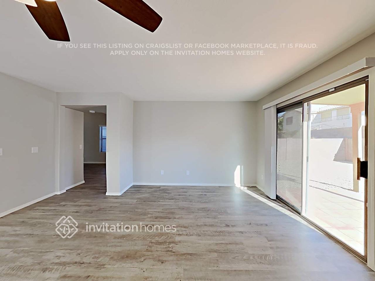 2433 N 114th Ave - Photo 7 of 20