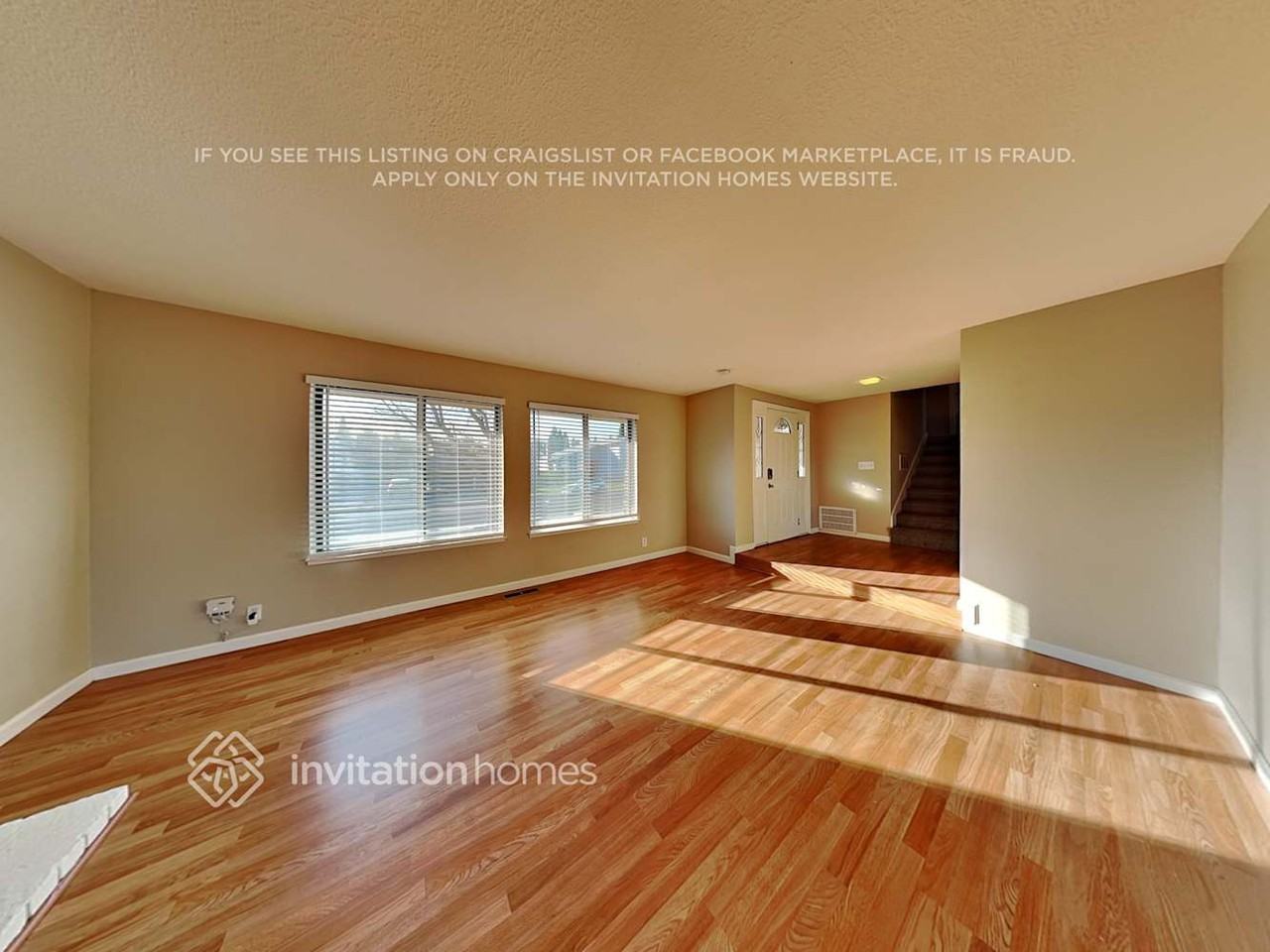 437 Royal Oaks Dr - Photo 5 of 27