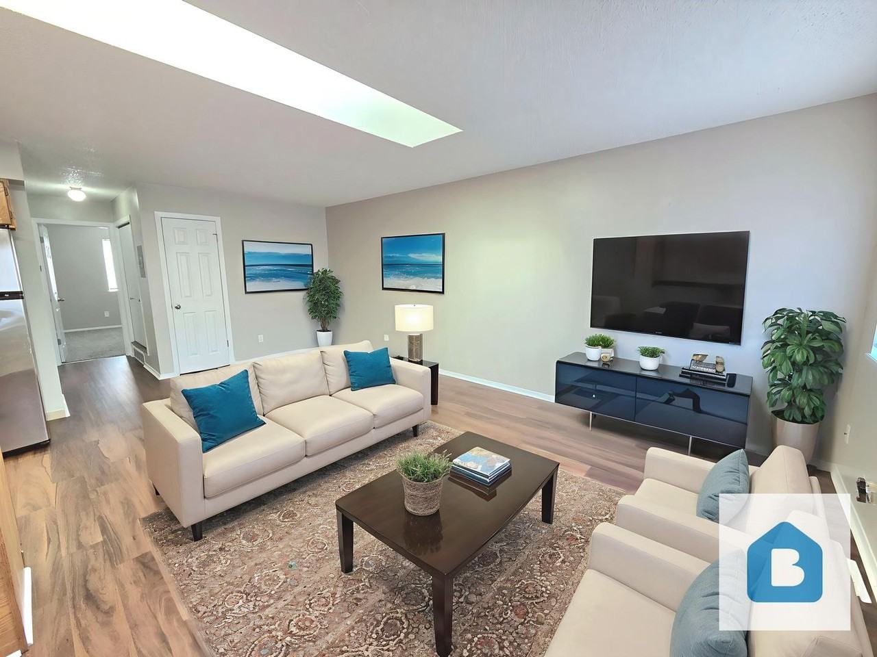 922 Teal Ct #922D - Photo 3 of 26