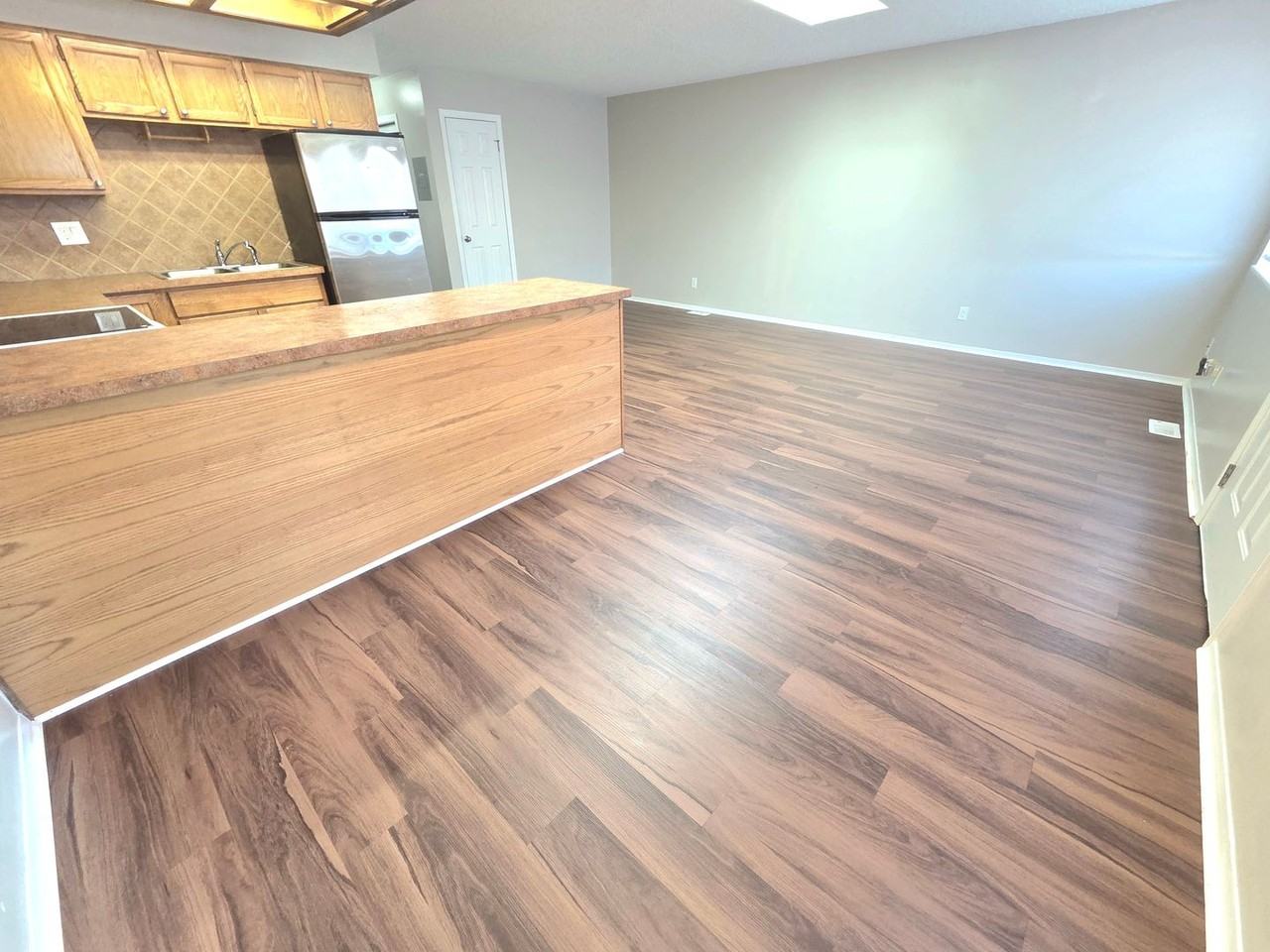 922 Teal Ct #922D - Photo 6 of 26