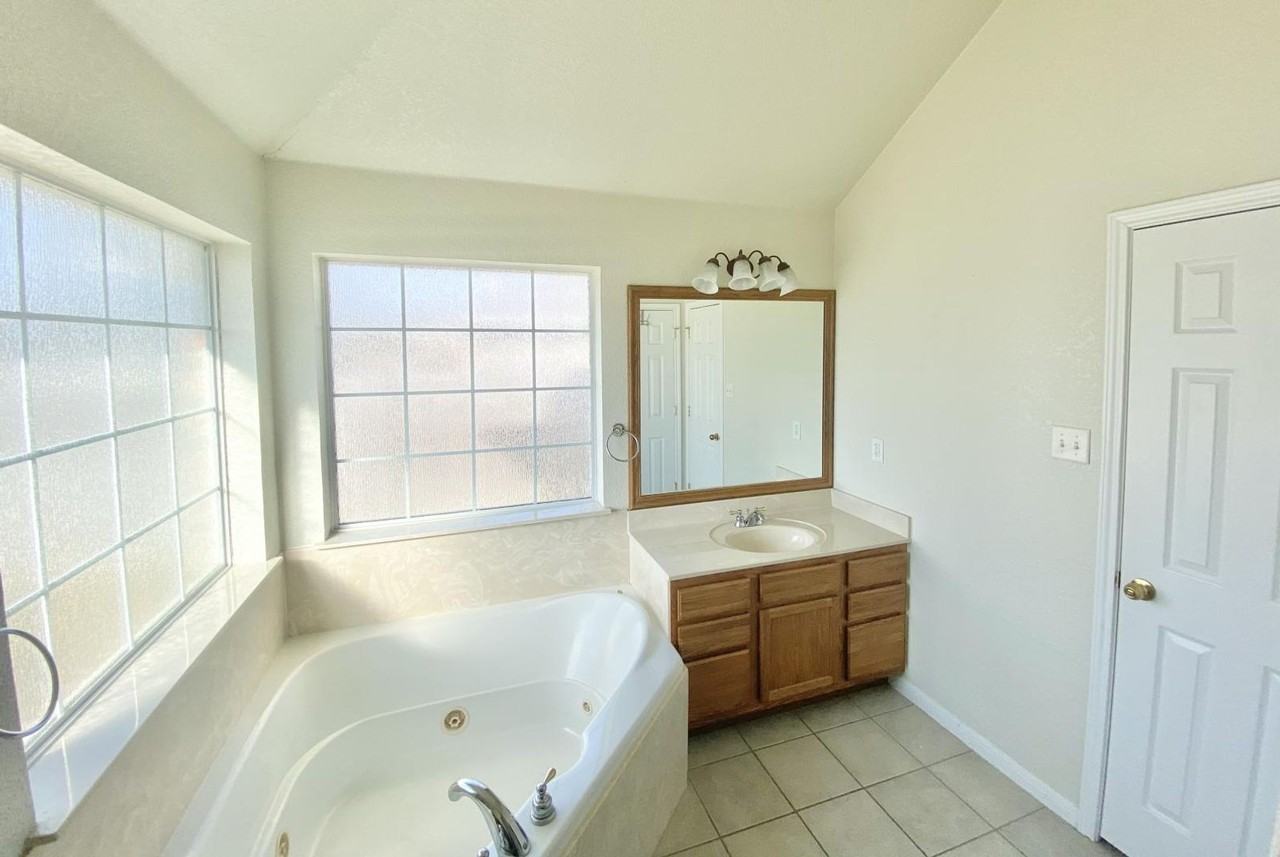 2024 Merlin Dr - Photo 7 of 14