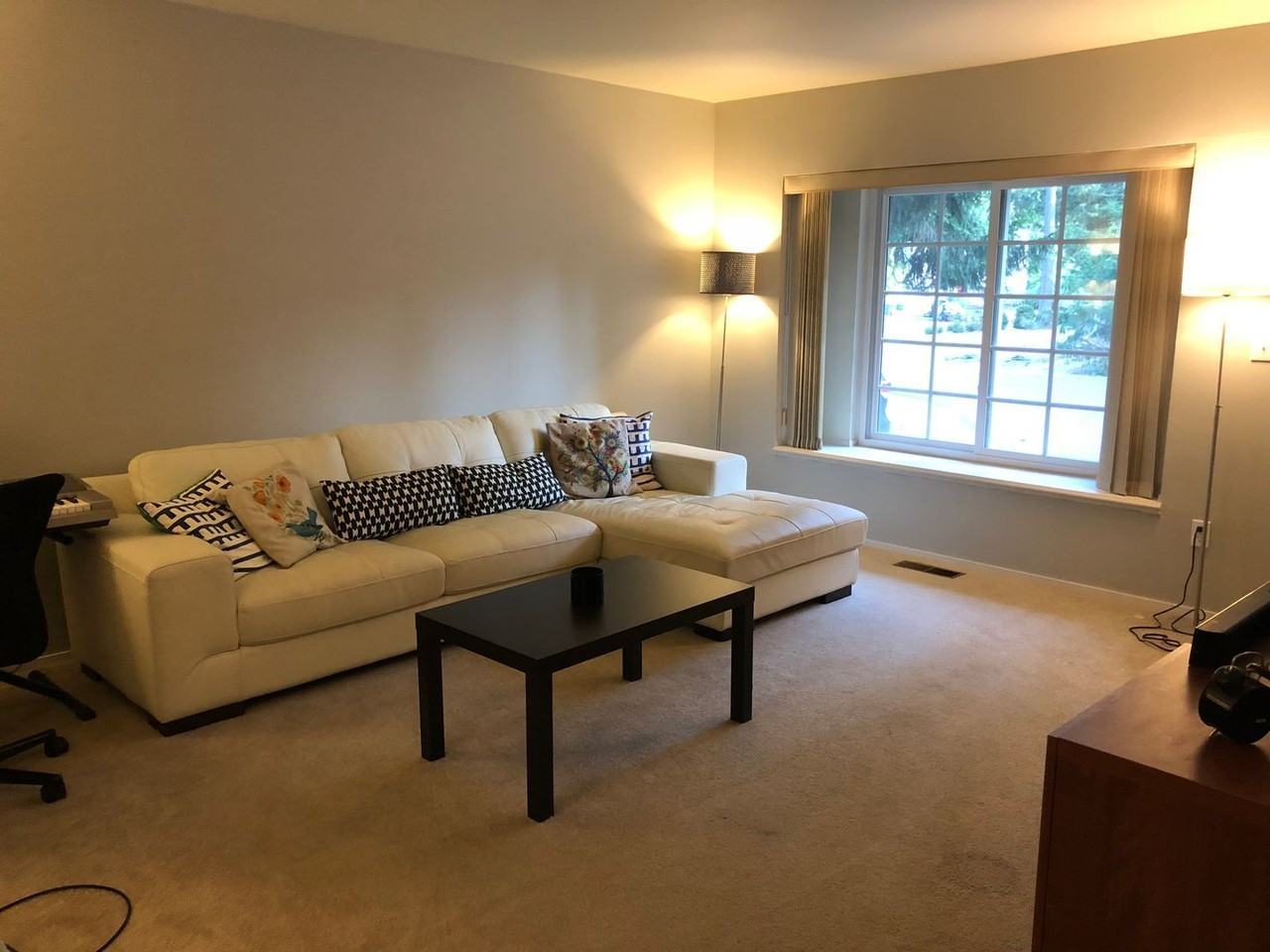 22945 Ne 24th Pl - Photo 6 of 16