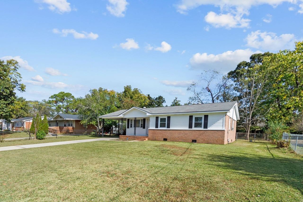 5414 Plateau Rd - Photo 3 of 27