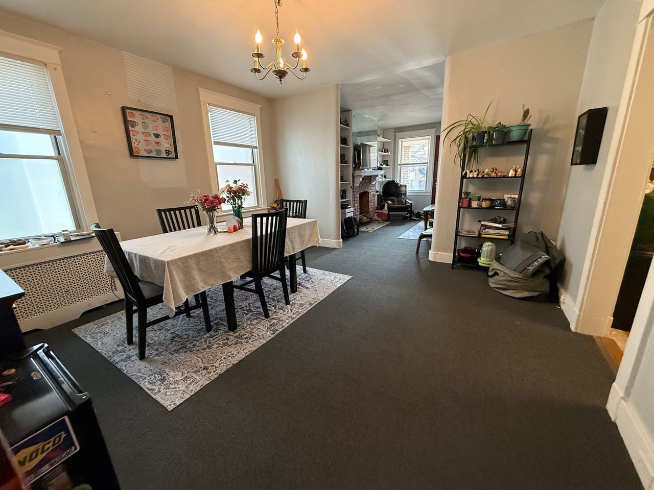 5921 Nicholson St - Photo 7 of 17