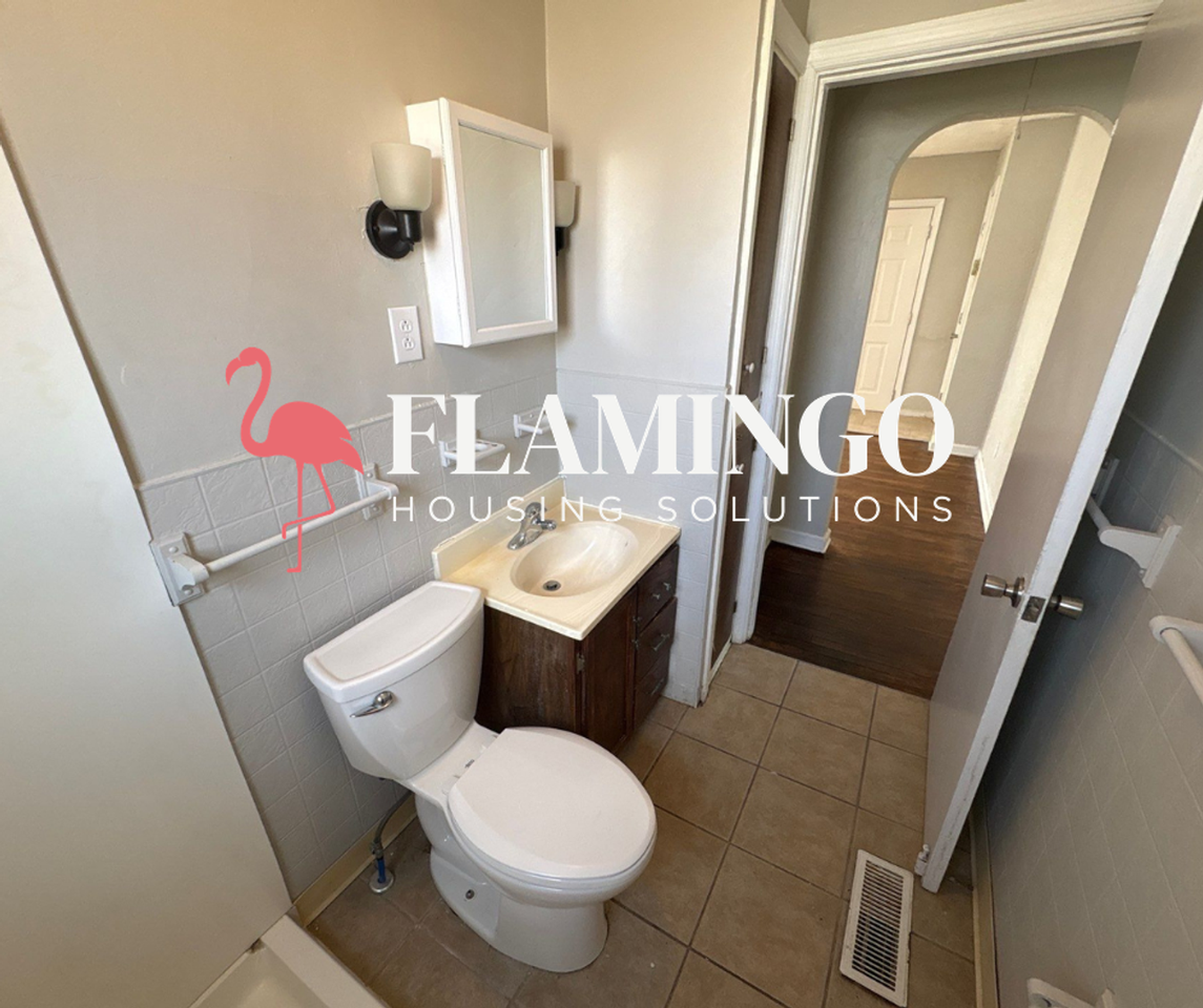 4637 Sylvan Dr - Photo 5 of 12