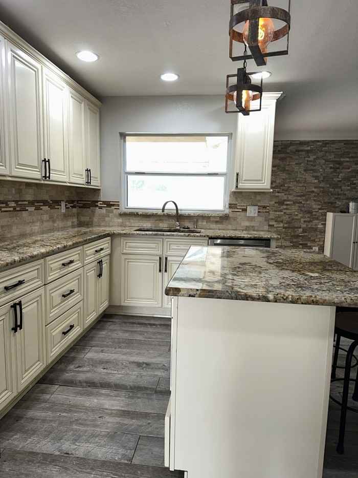 4707 Ranchway Ct - Photo 4 of 35