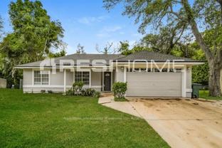 5255 Shore Dr - Photo 1 of 1