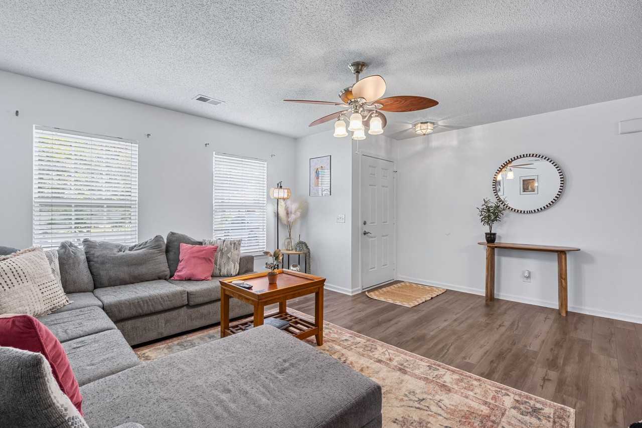 231 Tigers Paw Dr - Photo 5 of 29