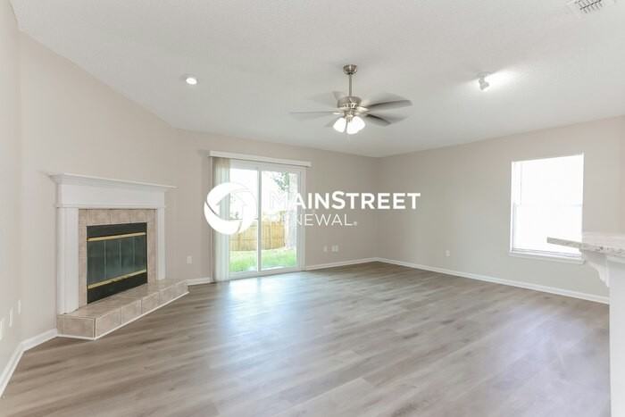 7253 Us Open Blvd - Photo 4 of 16