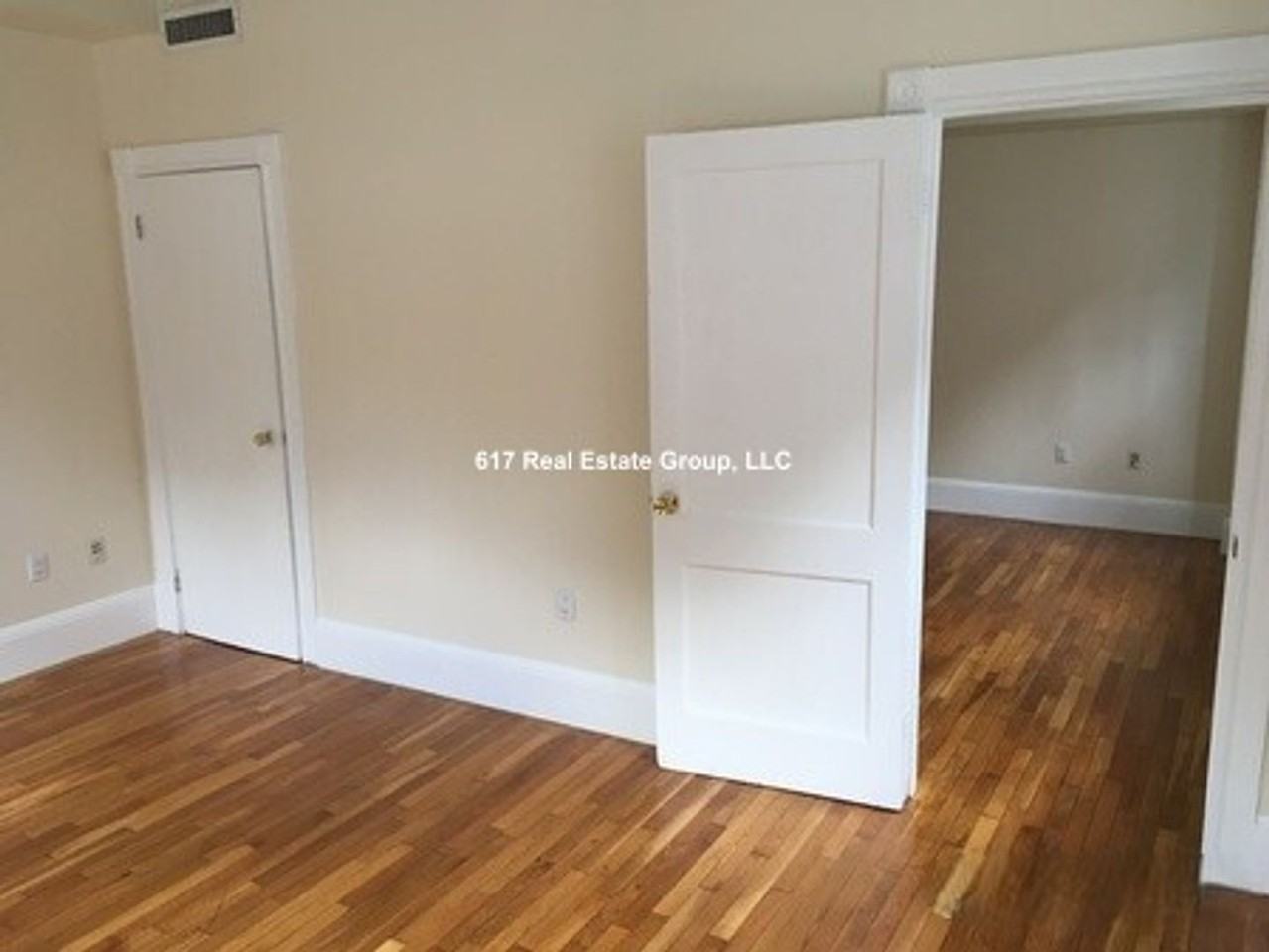 12 Dean Rd - Photo 2 of 4