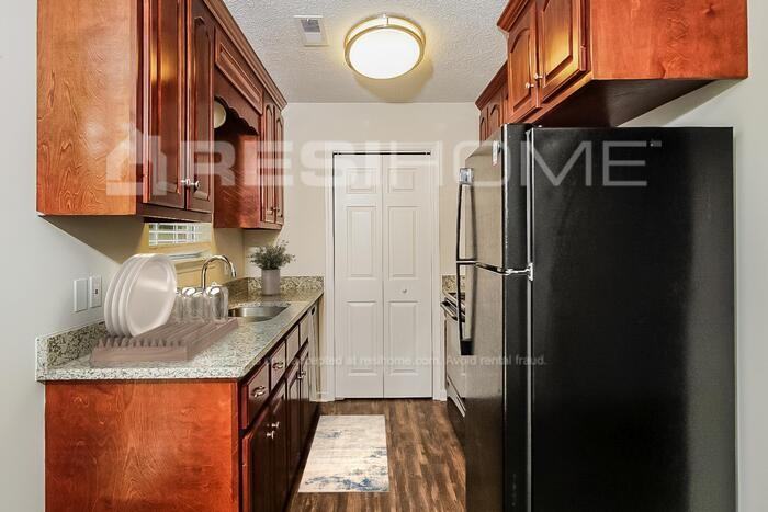 133 Ann Bradley Dr - Photo 2 of 16