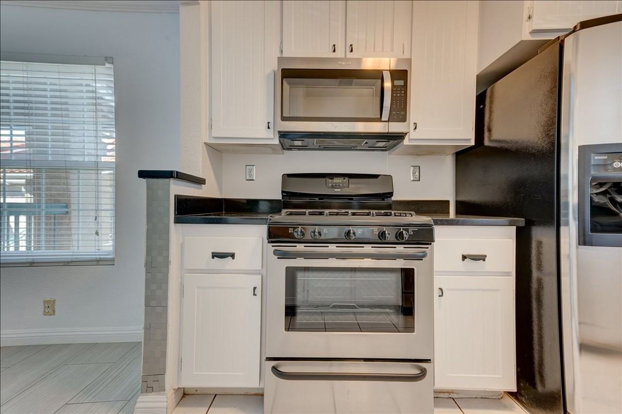 10878 Aderman Ave #170 - Photo 2 of 26