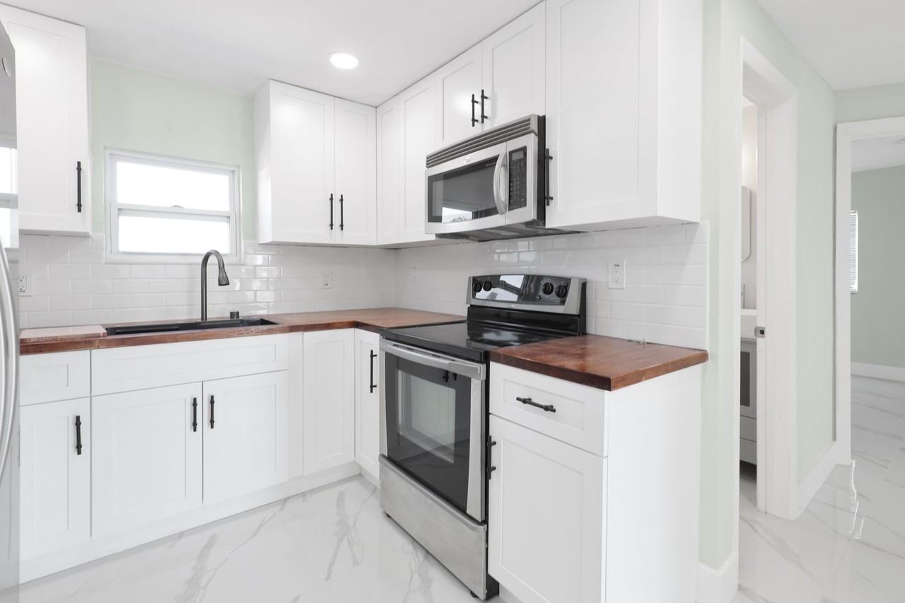 130 Virginia Ct - Photo 7 of 19