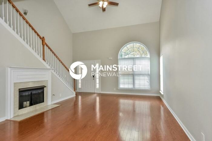 2316 Broadview Dr - Photo 4 of 17