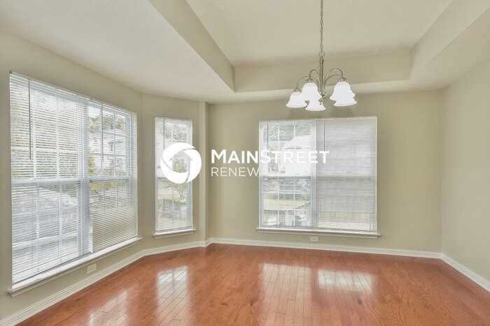 2316 Broadview Dr - Photo 6 of 17