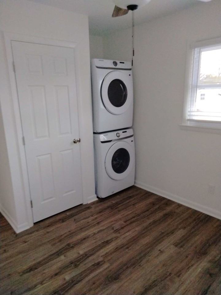 306 Fulling Mill Rd - Photo 7 of 13