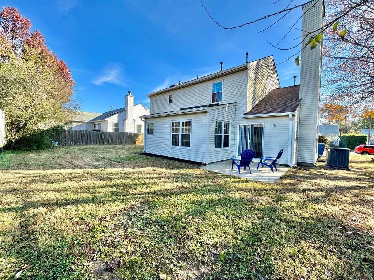 1921 Ravel Dr - Photo 2 of 42