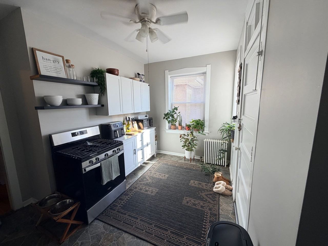 4255 Lockwood Apartments - Photo 4 of 13