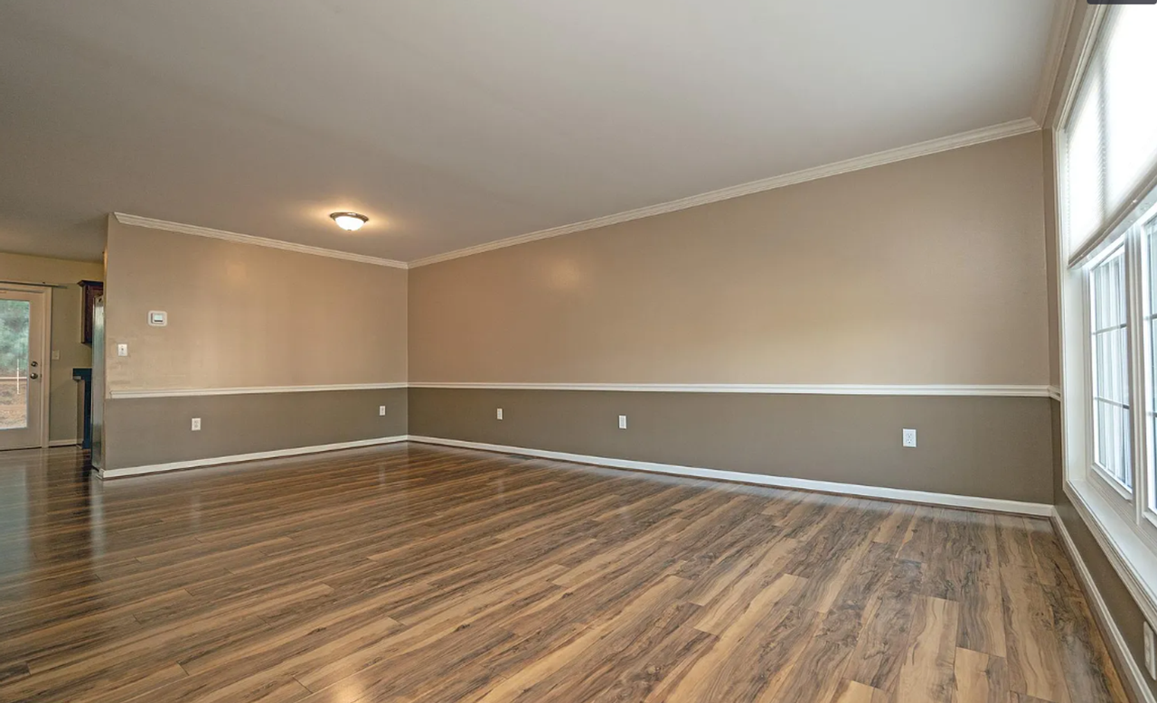 2165 Saint Clair Ct - Photo 2 of 24