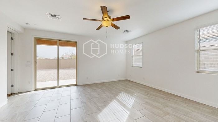 3843 S 63rd Dr - Photo 3 of 24