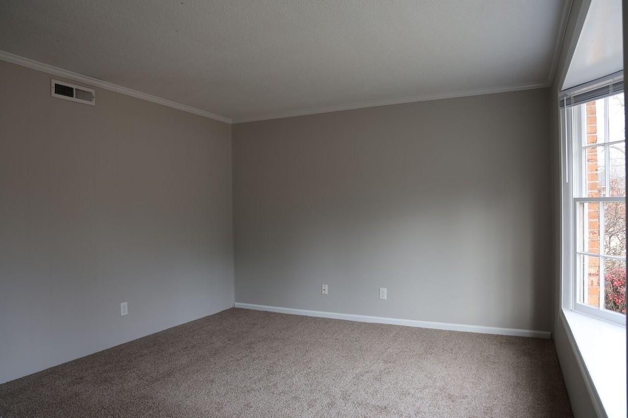 Southside Apartments - Photo 2 of 18