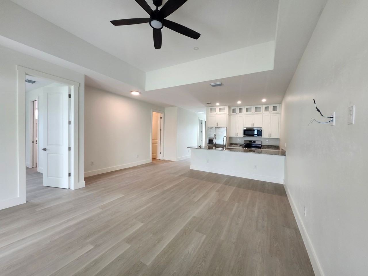 168 Madrid Blvd - Photo 6 of 23