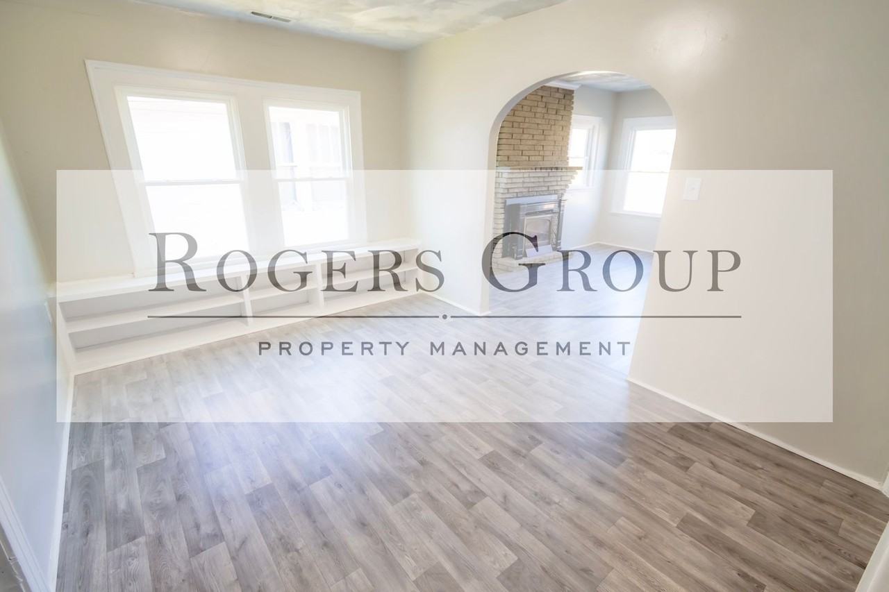 129 Hamilton St - Photo 3 of 9