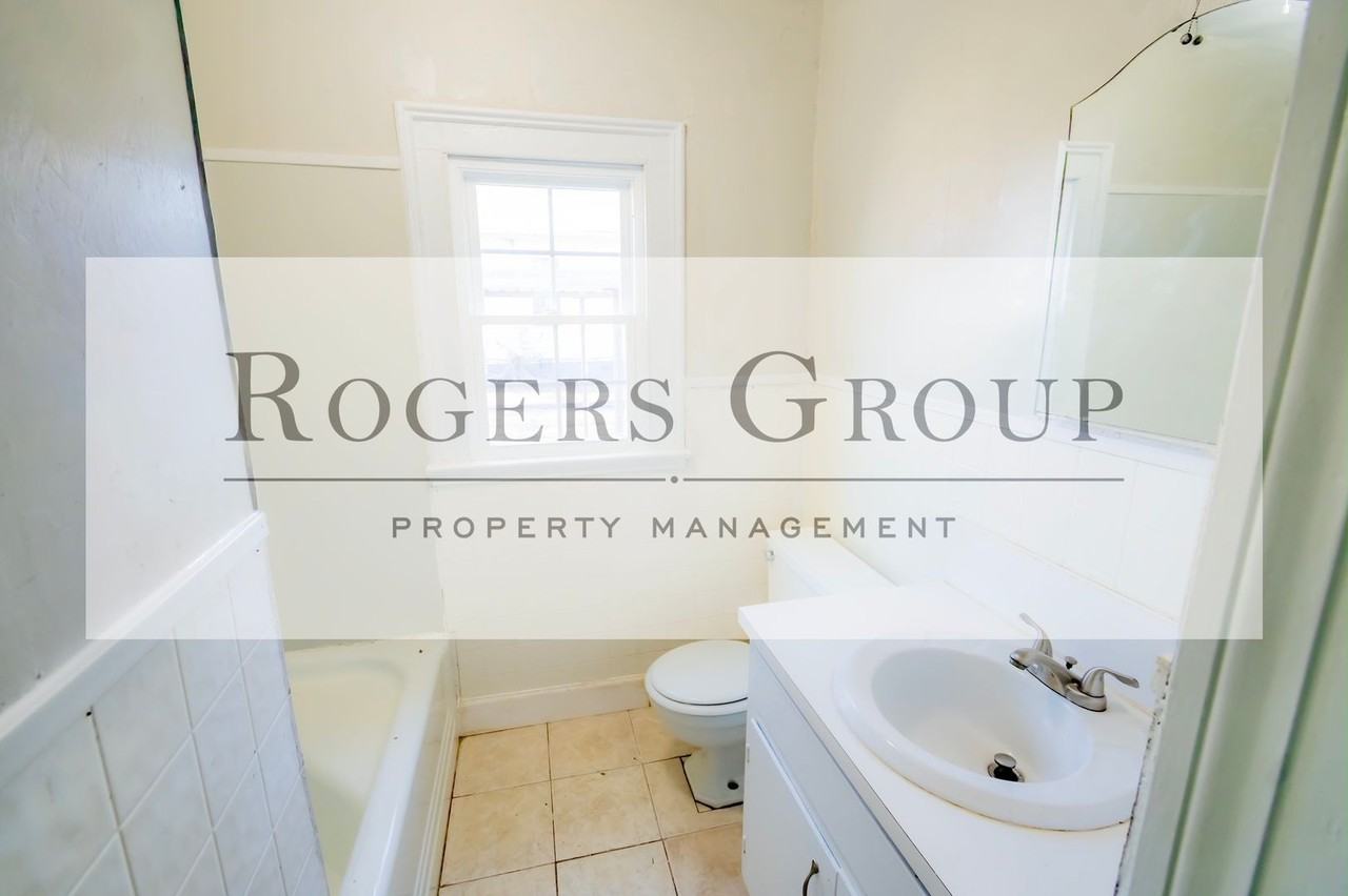 129 Hamilton St - Photo 6 of 9