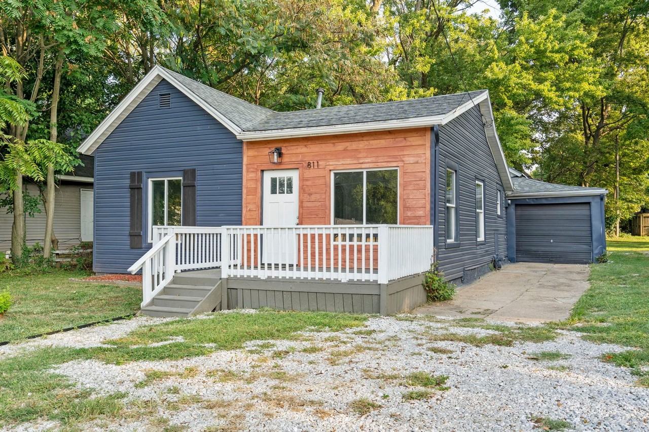 811 W Mount Vernon St - Photo 2 of 25