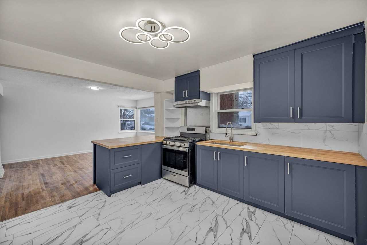 6606 Ridgeview Rd - Photo 3 of 21