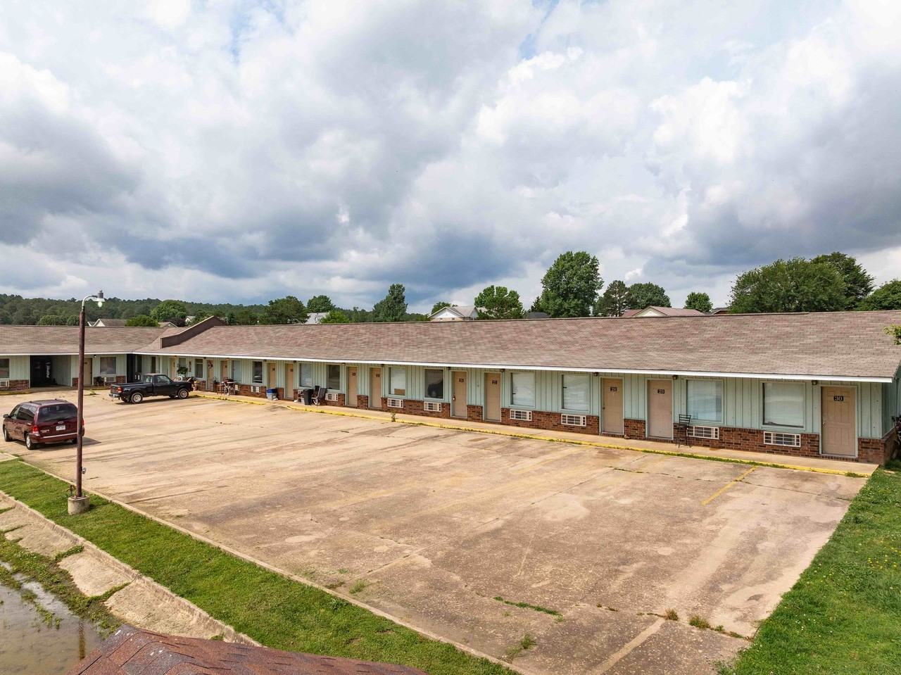 Welcome to Modern Living - Photo 6 of 12