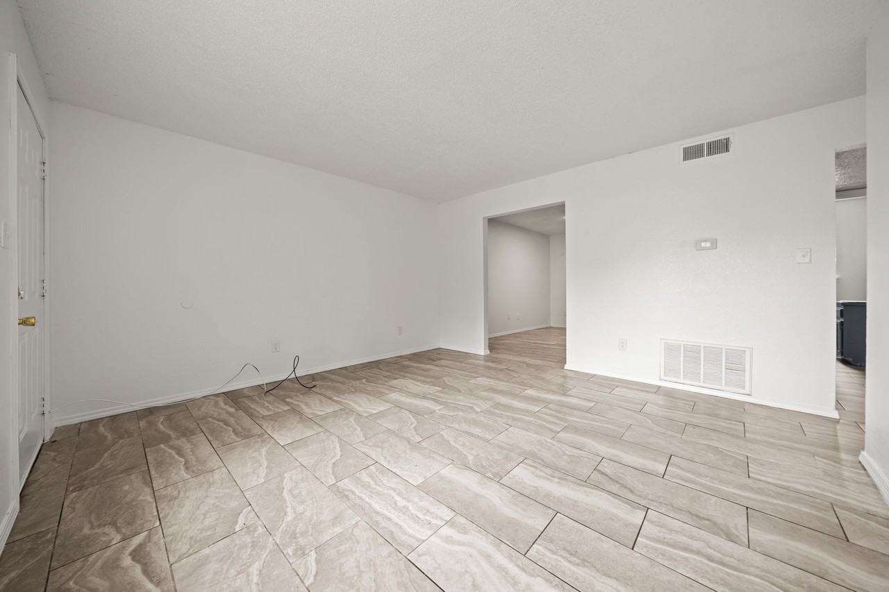 Winchester Estates Apartments - Photo 3 of 50