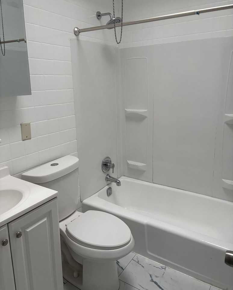 6380 Marsden St - Photo 6 of 9