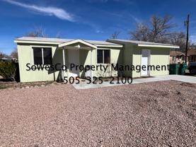 204 E Hopi St - Photo 1 of 1