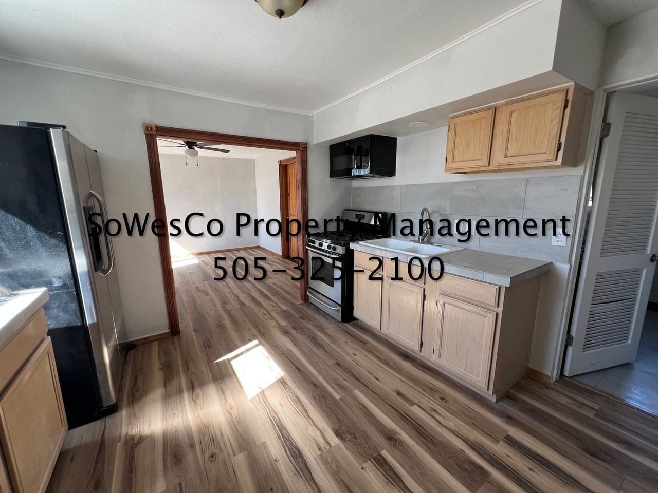 204 E Hopi St - Photo 4 of 10