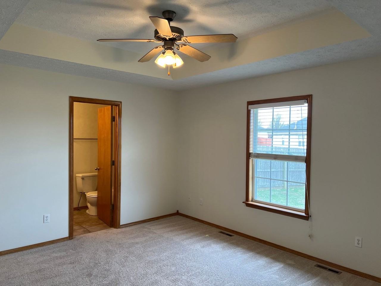 6007 N 10th Ave - Photo 5 of 14