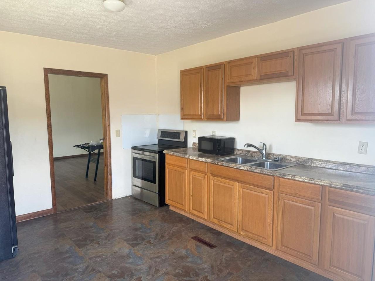 91 N Buena Vista St - Photo 2 of 10