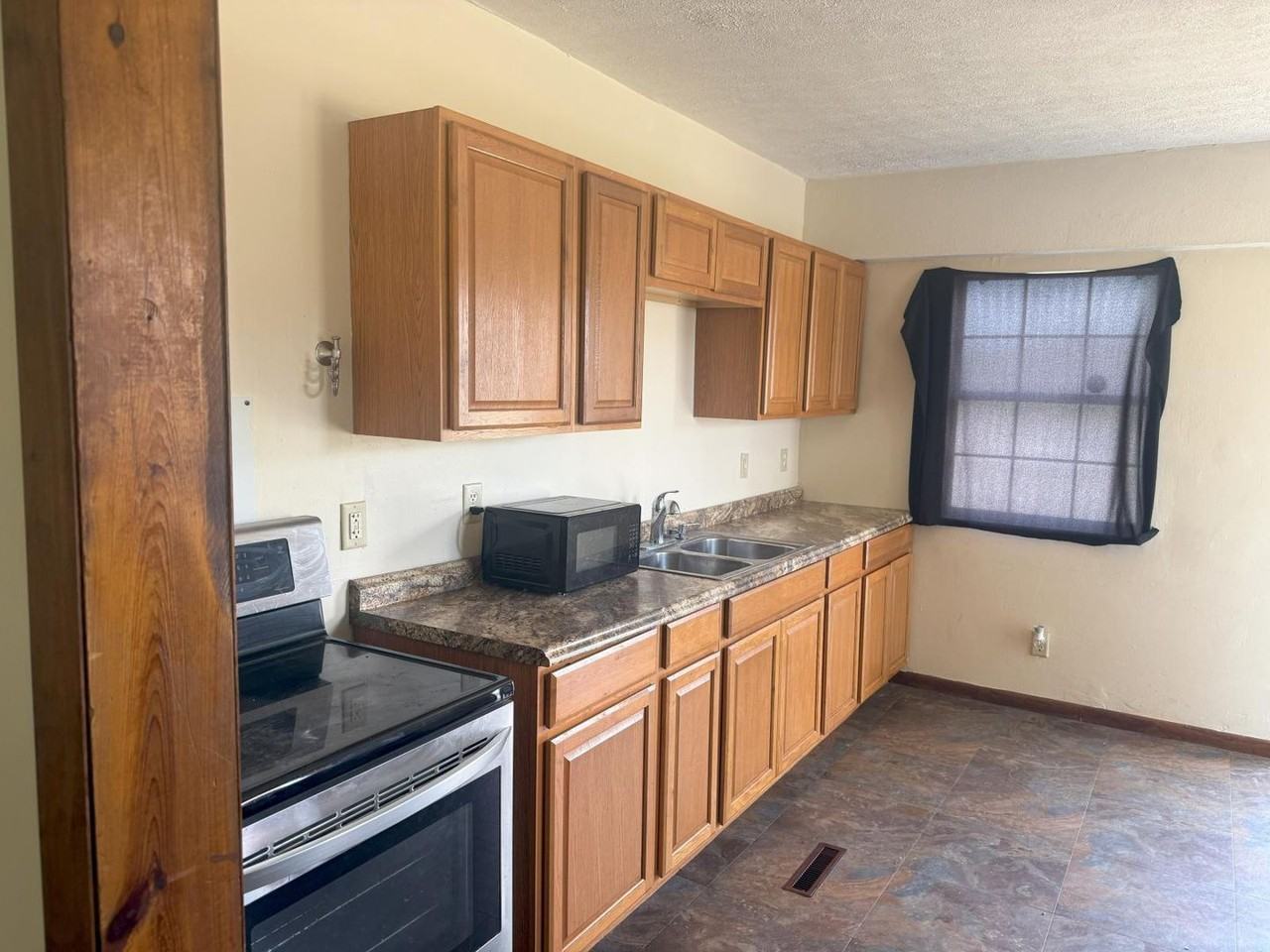 91 N Buena Vista St - Photo 3 of 10