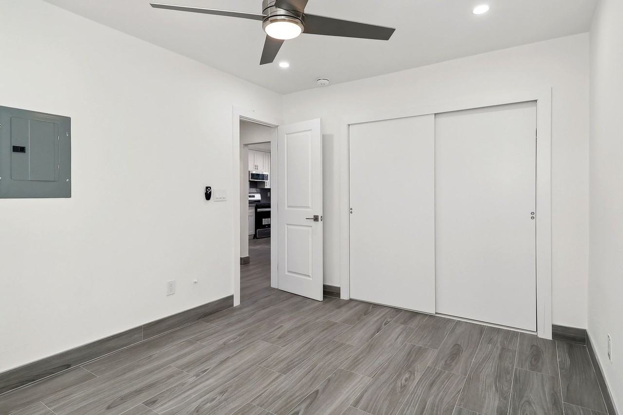 Palm Terrace Apartments - Photo 7 of 50