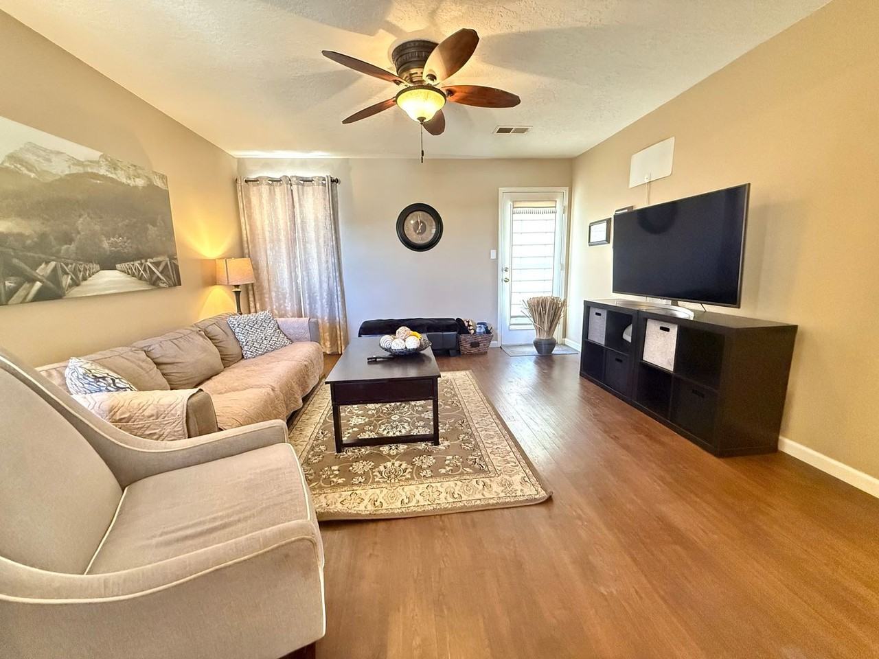 520 Medina Meadows Dr Ne - Photo 5 of 19