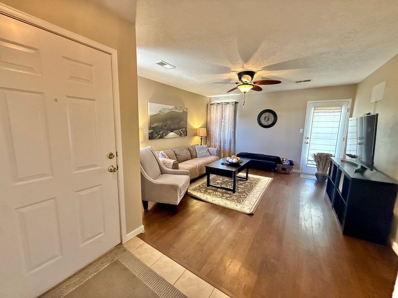 520 Medina Meadows Dr Ne - Photo 7 of 19