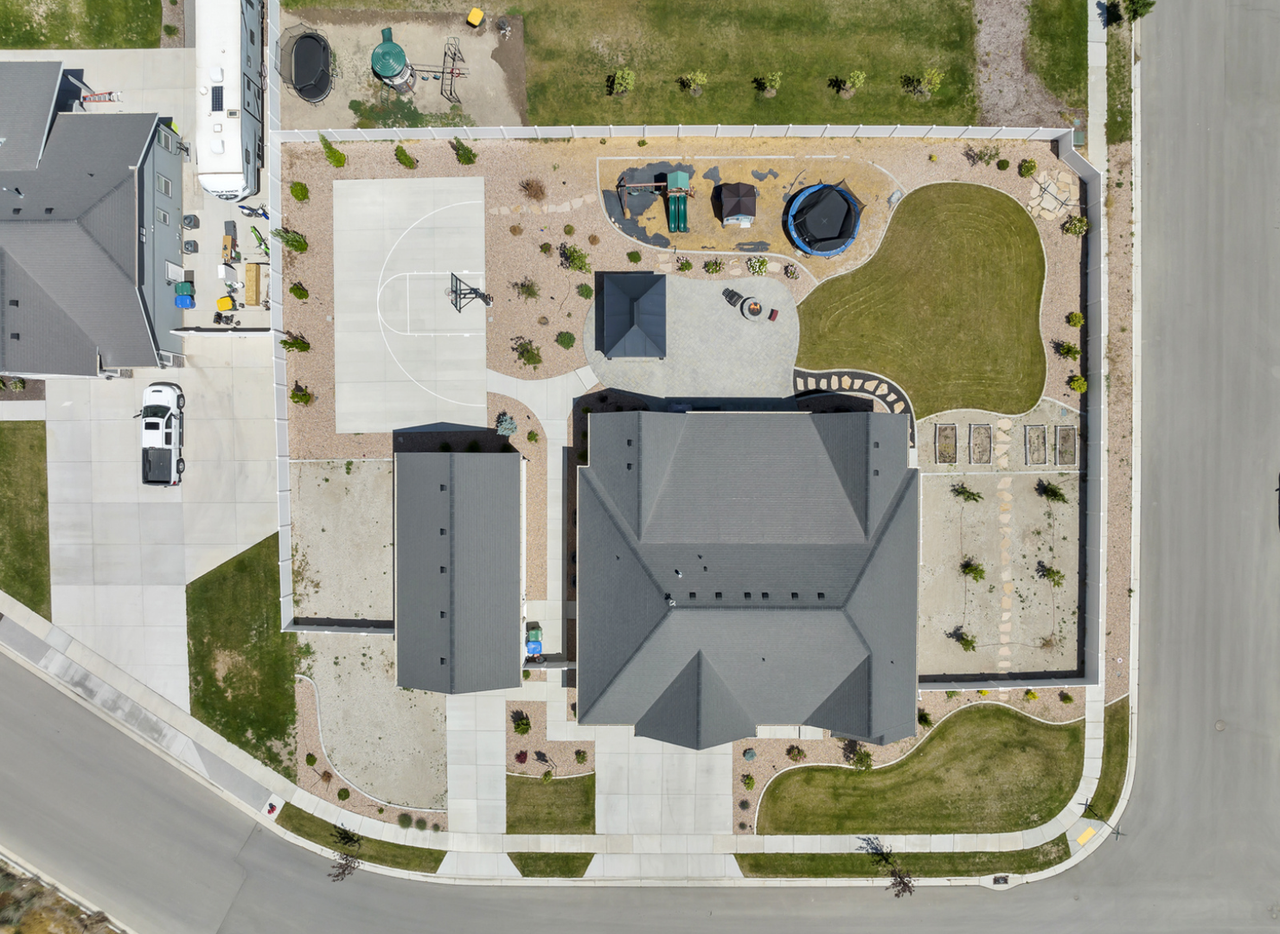 2872 W Jordan View Ln - Photo 4 of 37