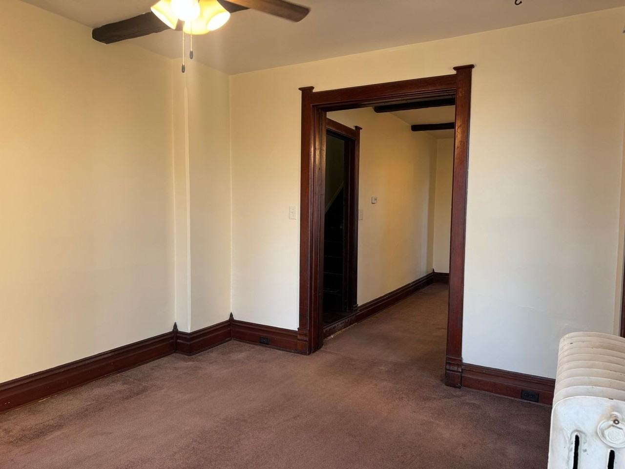 231 Coal St - Photo 5 of 13