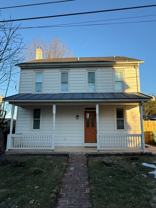 960 Maple St - Photo 1 of 1