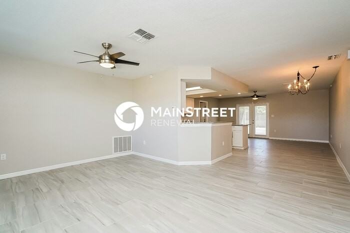 11440 Fox Run - Photo 3 of 16